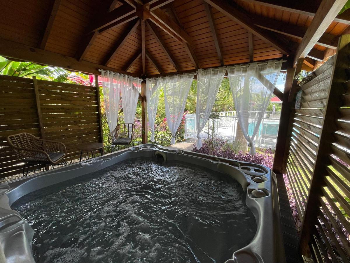 Hotel & Villa Le Cocotel サン・フランソワ エクステリア 写真